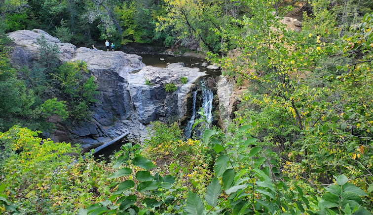 Image of Alexander Ramsey Park with wateerfalls