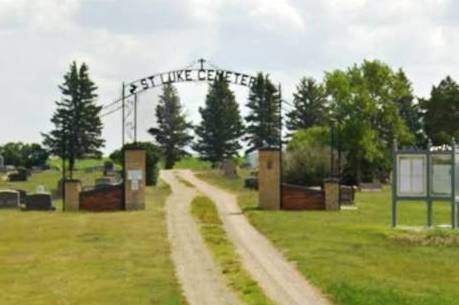 mi_700_St._Luke_Cemetery_pic_1352902479_5442.jpg (459×305)
